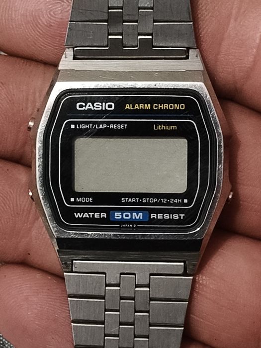 Ceas Citizen și Casio citiți descrierea