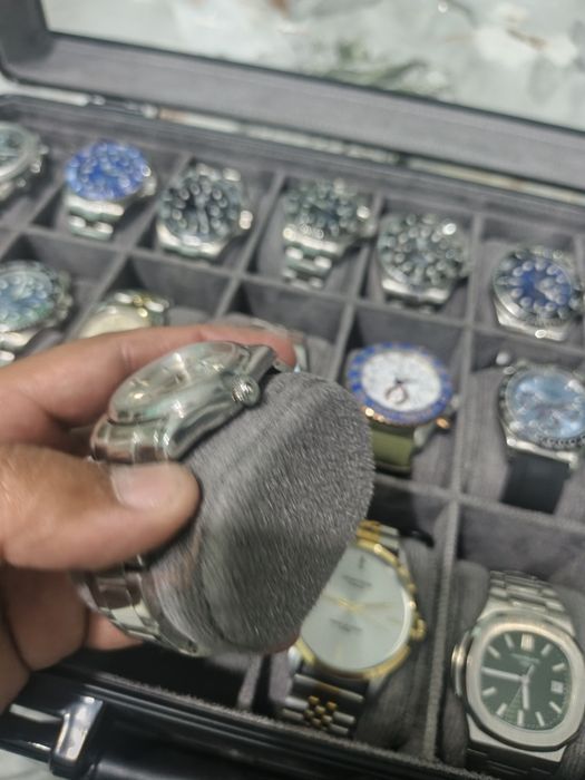 Rolex Механика
Автопазавод Механические часы AAA
