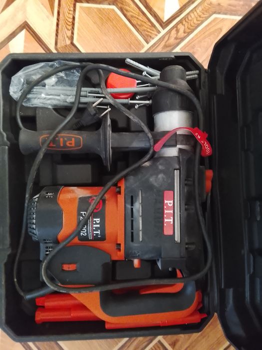 Убираем перегородки и мебель