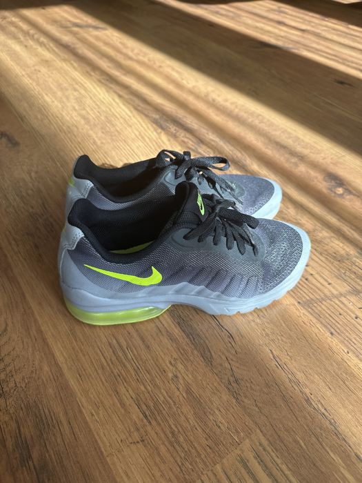 Обувки nike air max