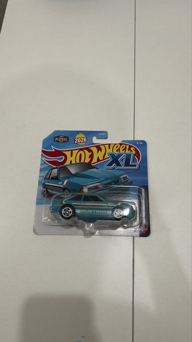 Продаю Hot wheels XL