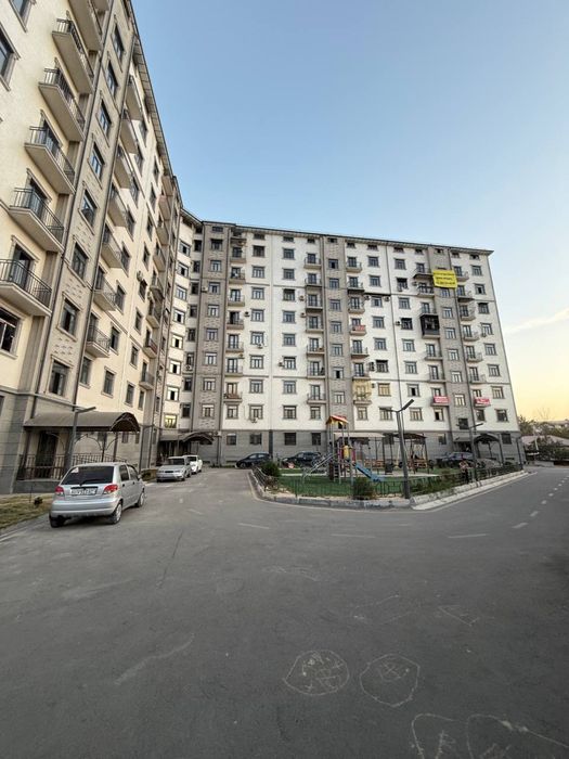 дуплекс Юнсабадиский рн ,9-й квартал 220кв