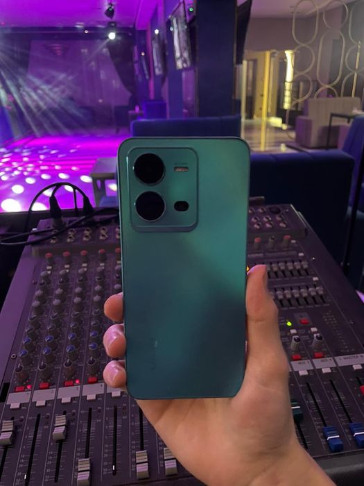 Vivo V25 16/256 обмен