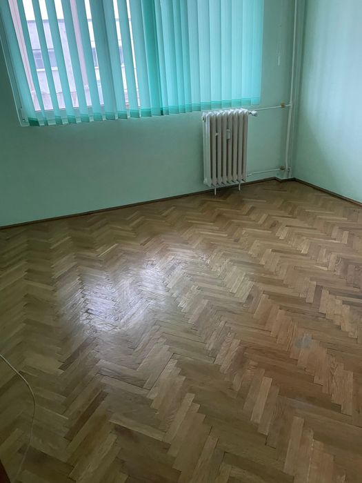 Apartament 3 camere DECOMANDAT - zona OMV VEST