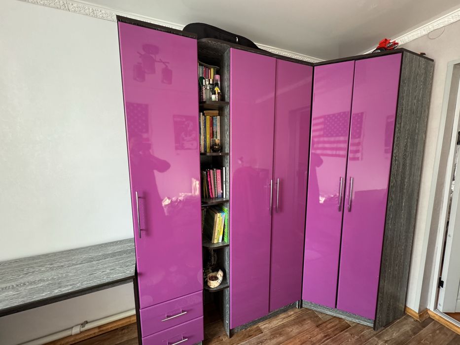 Шкаф для детской комнаты