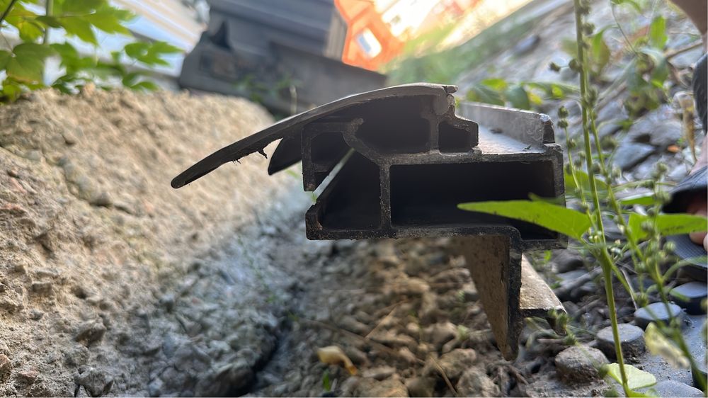 Продам направляющие рельсы