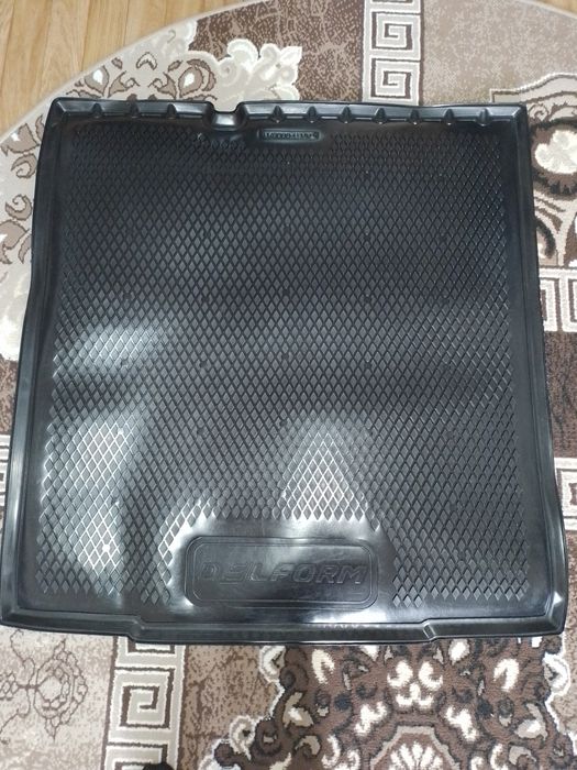 Продаю Коврик Веста