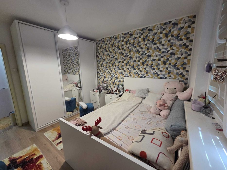 Vand apartament 2 camere etaj 1/4 Nanterre