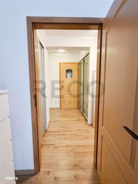 RECO, apartament decomandat,4 camere, Centrul Civic