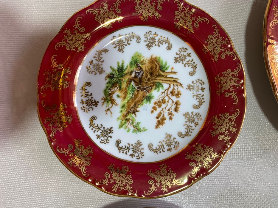 Продаются тарелки из серии «Охота»