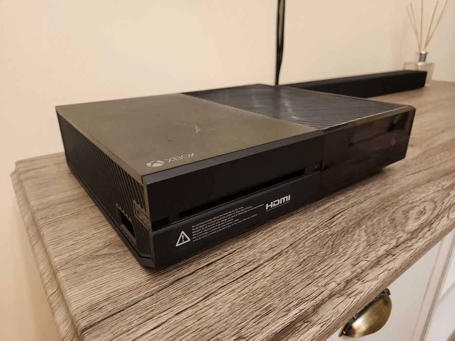 Xbox One 500GB - complet functional