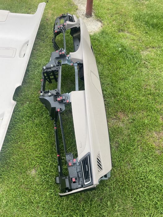 Plansa bord + airbag pasager BMW f01 f02 seria 7 hud bej