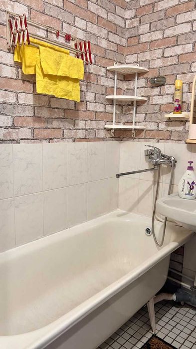 Дава се под наем Едностаен апартамент в София, Изток - 35 кв.м за 350 € - Снимка #2