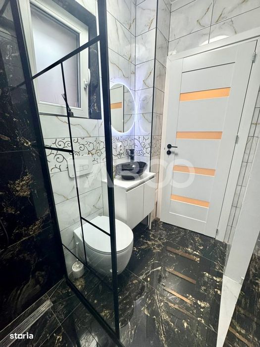 Casa cu 4 camere la cheie terasa panoramica si curte in Floresti