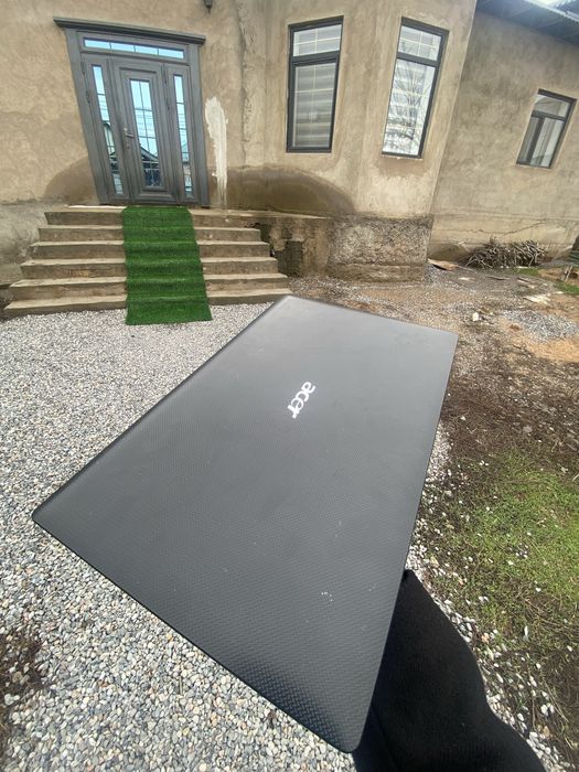 Продам ноутбук//комп