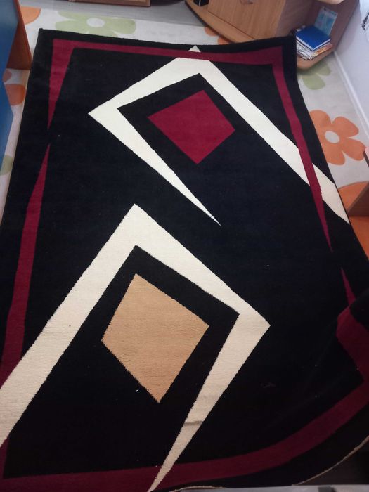 Vand covor stare foarte buna