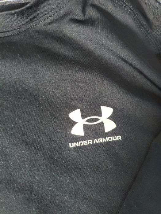 Under Armour блуза за фитнес