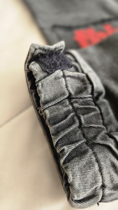 Джинсы джогеры с надписями