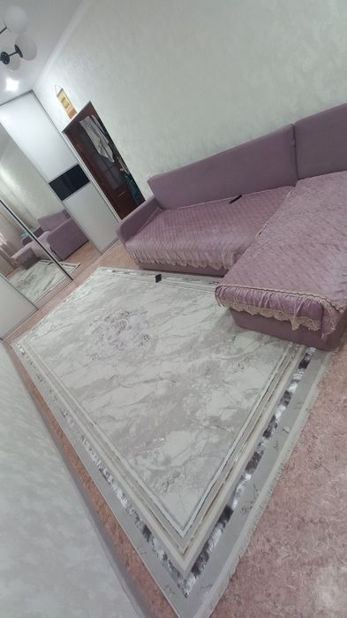 Продам диван угловой в хорошем состоянии