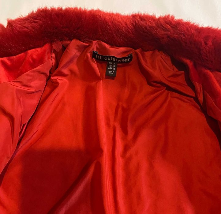 Blana dama, Zara, rosie, M