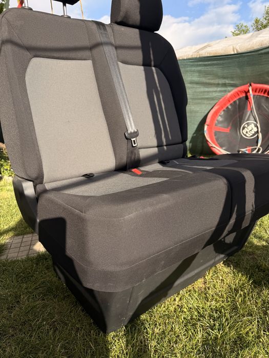 Седалки за VW Crafter 2022г