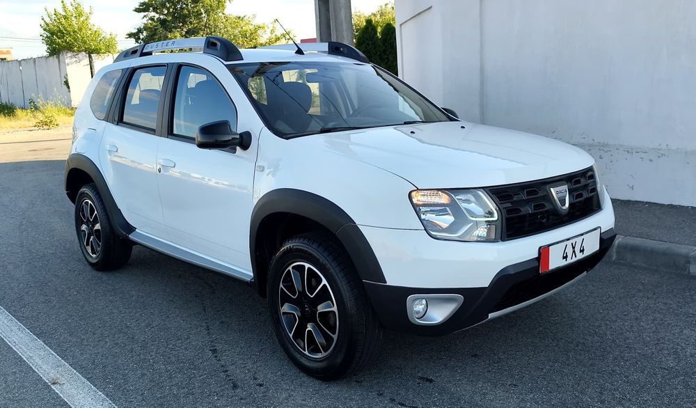 Dacia Duster 1.5 dci 4x4**2017** Navigatie...IMPECABILA