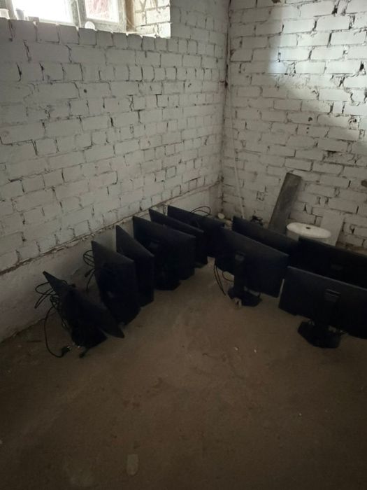 Продается мониторы,пс5,телевизор