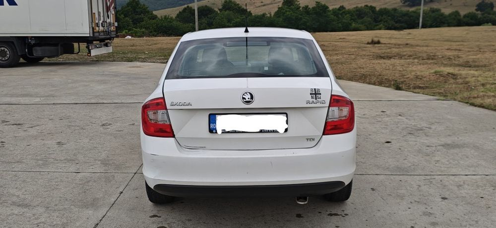 SKODA Rapid 2013 — imagine 5