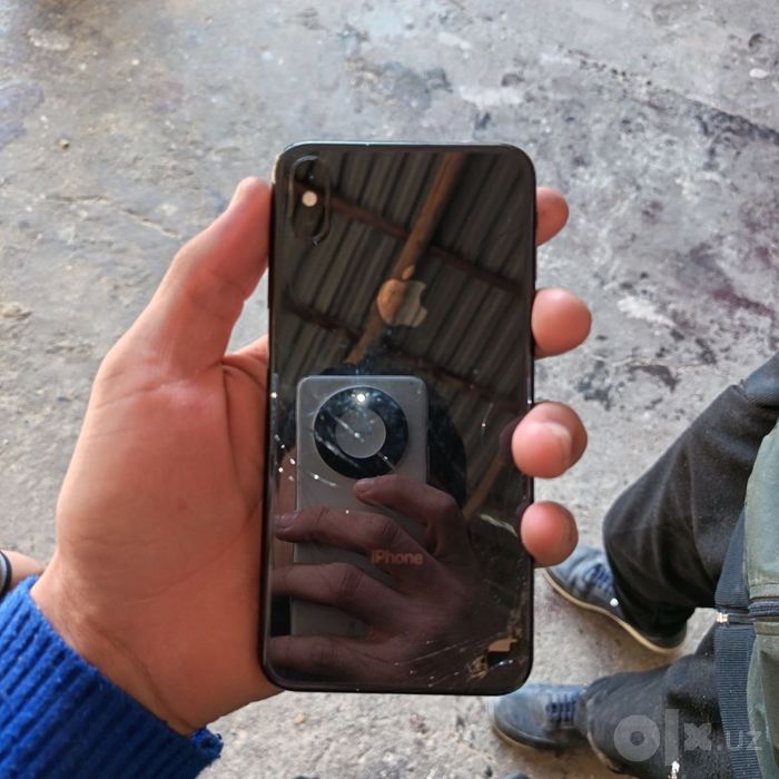 iphonee Xs max sotiladi