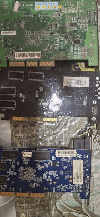 Продаются старые видеокарты оптом