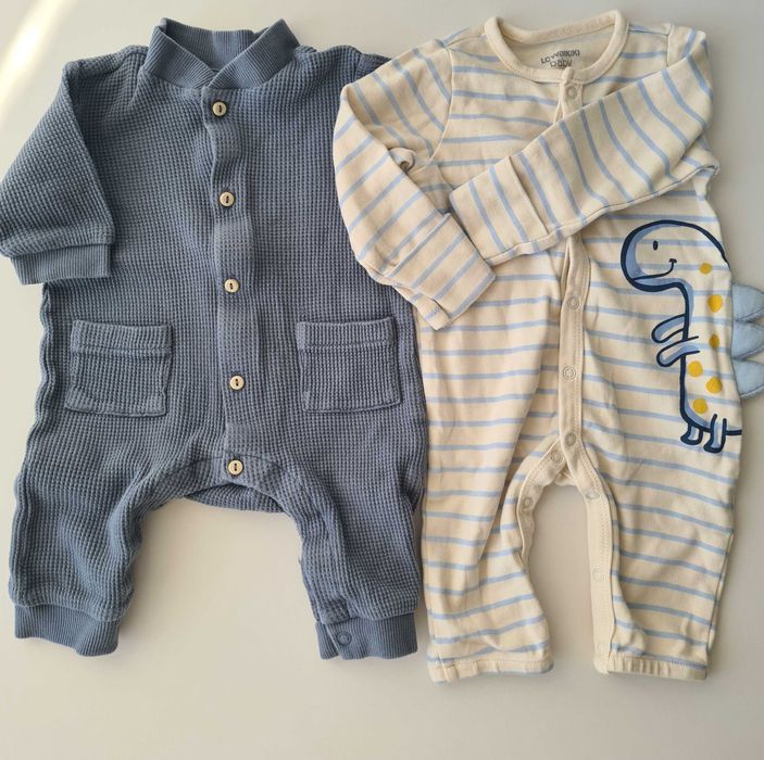 Комплекти бебешки бодита, ромпъри, панталони, пуловери 1-6 месеца
