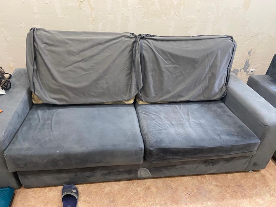 Отдам диван и кресло