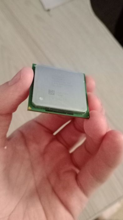 Intel celeron крутой