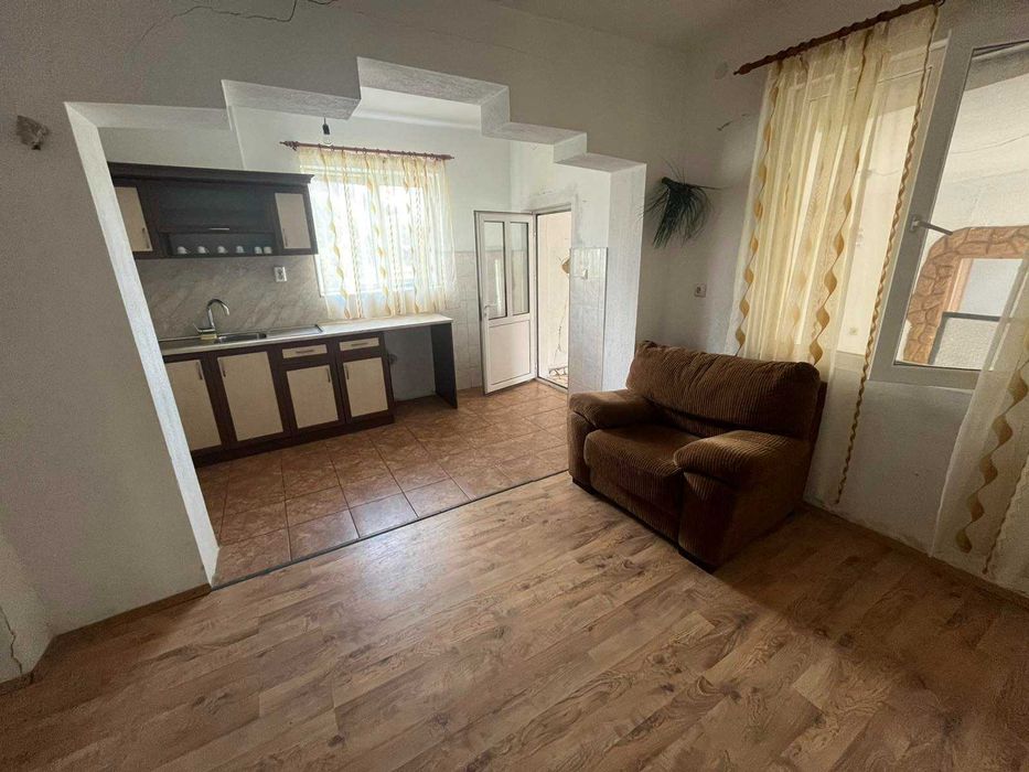 Продава се Къща в с. Габарево, Област Стара Загора - 150 кв.м за 454 €/кв.м - Снимка #2