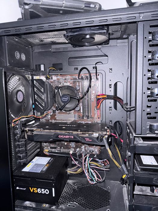 Sistem PC Gaming i5-9500, GTX 1080 8GB, 16GB RAM, 768GB SSD