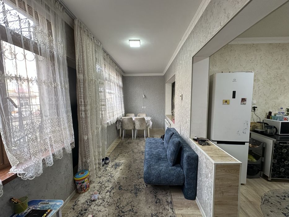 Продается своя квартира, м-в Куйлюк -1, 3 ком кв 1 этаж 5 этажный дом