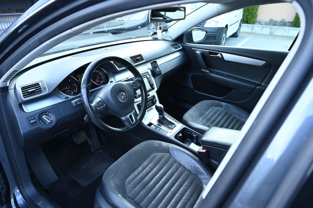 Volkswagen Passat Alltrack VW Passat B7 Variant 2.0 TDI 170 CP | 4Motion (4x4) | DSG | Alcantara