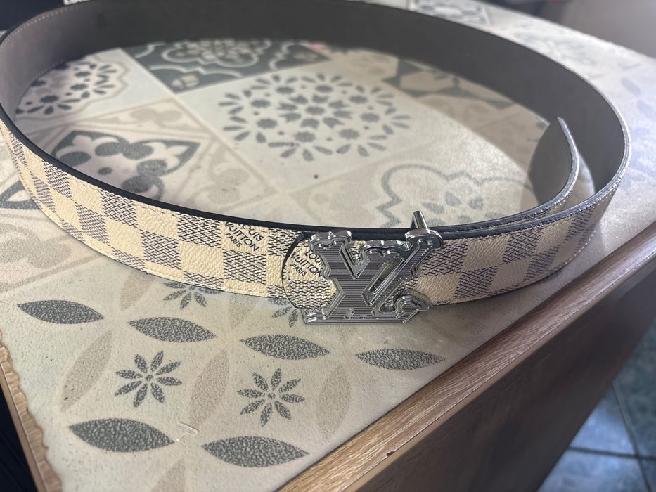 Curea Lv Louis Vuitton Mărime 125cm
