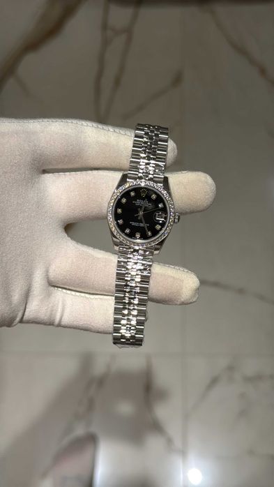rolex datejust 31mm диамантен безел
