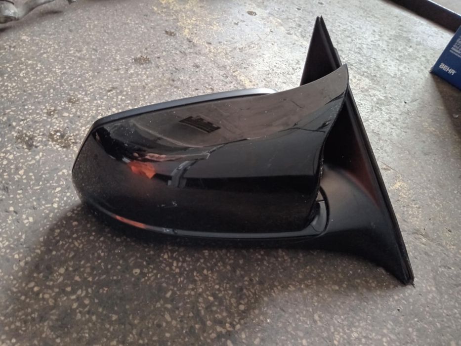 Дясно огледало за BMW F10 с прибиране