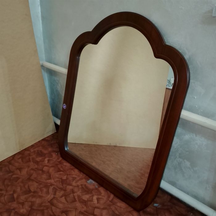 Продам спальный гарнитур