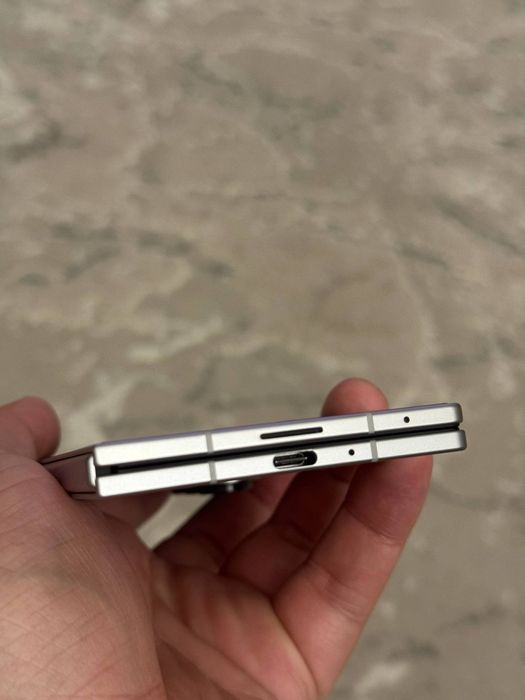 Samsung Galaxy Z Fold 7 Silver