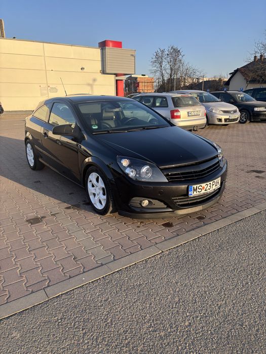 Opel Astra H GTC