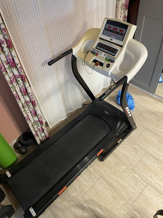 Se vinde Banda de alergare BH