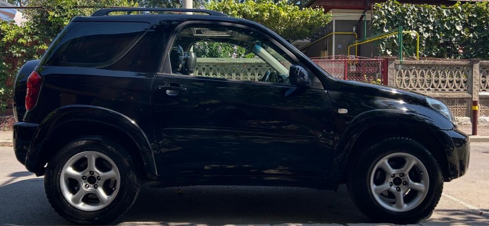 TOYOTA Rav-4