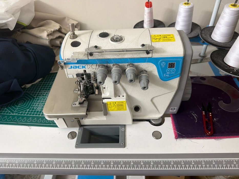 Оверлок 4 нитка Jack