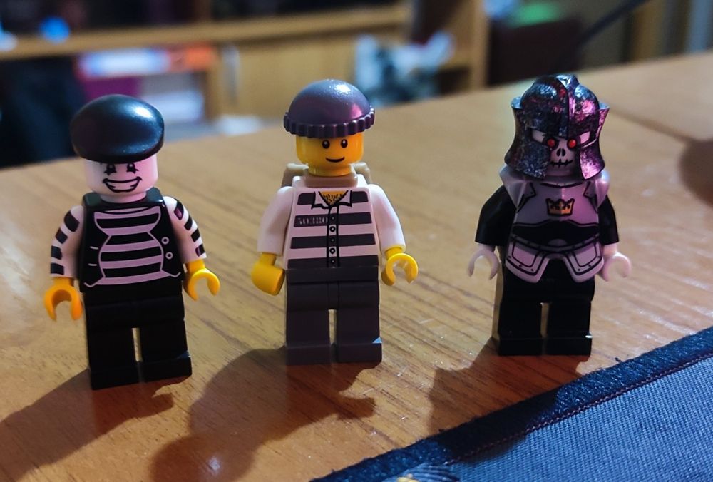 LEGO фигурки (колекционерски)