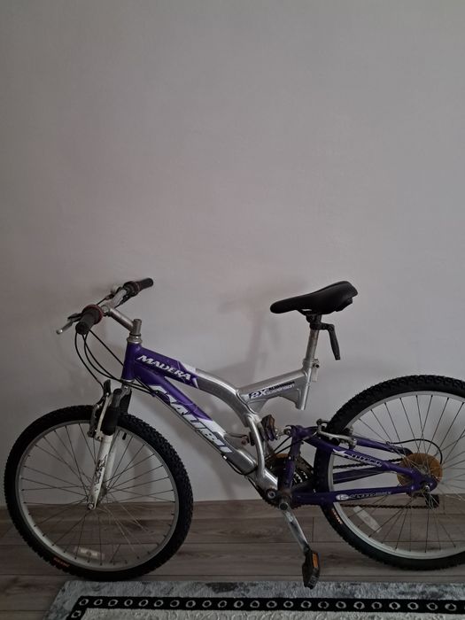Vand bicicleta madera