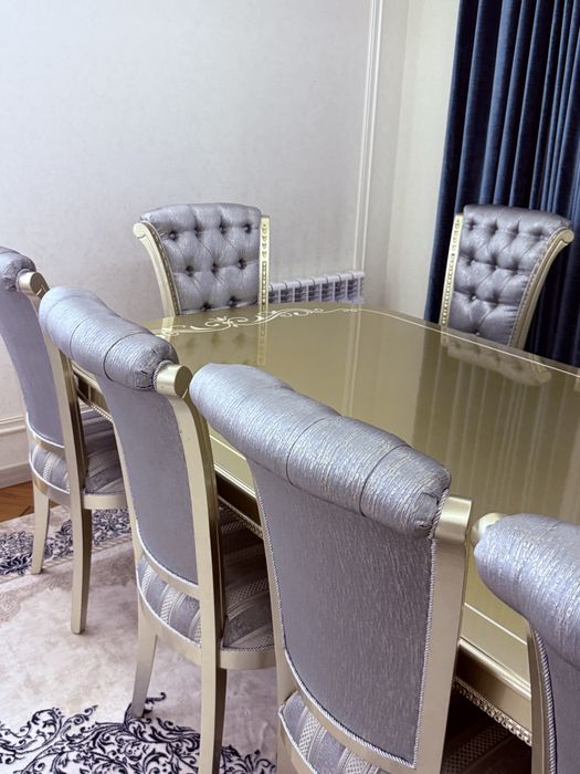 Стол стул мебель для гостинной