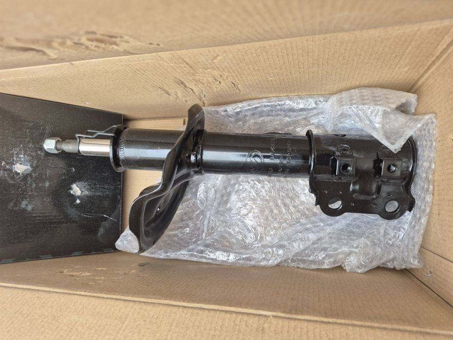 Стойки перед Kia cerato